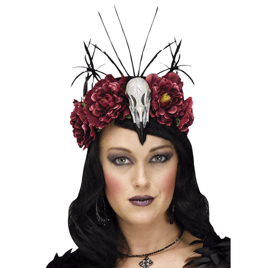 Diadema de cuervo con flores rojas